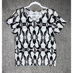 Relativity Top Womens Size 1X Gray Black  Abstract Geometric Short Sleeve V-Neck